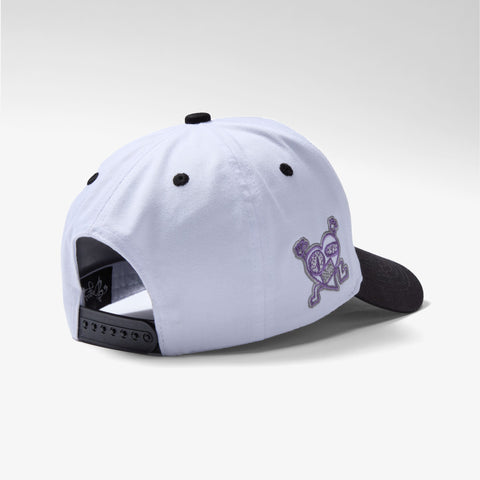 "Mindless" Twill Hat (white/black)